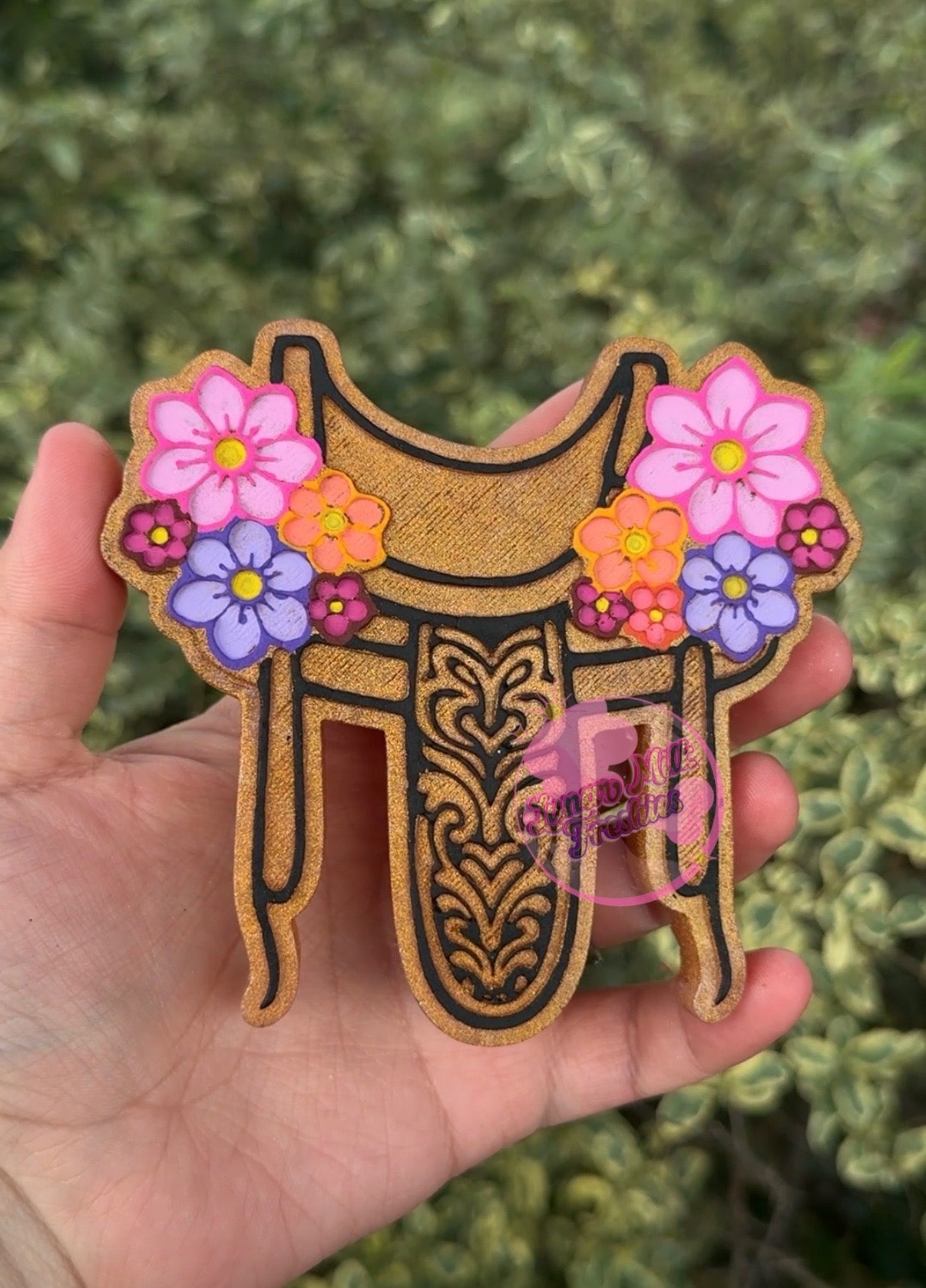 Floral Saddle Freshie