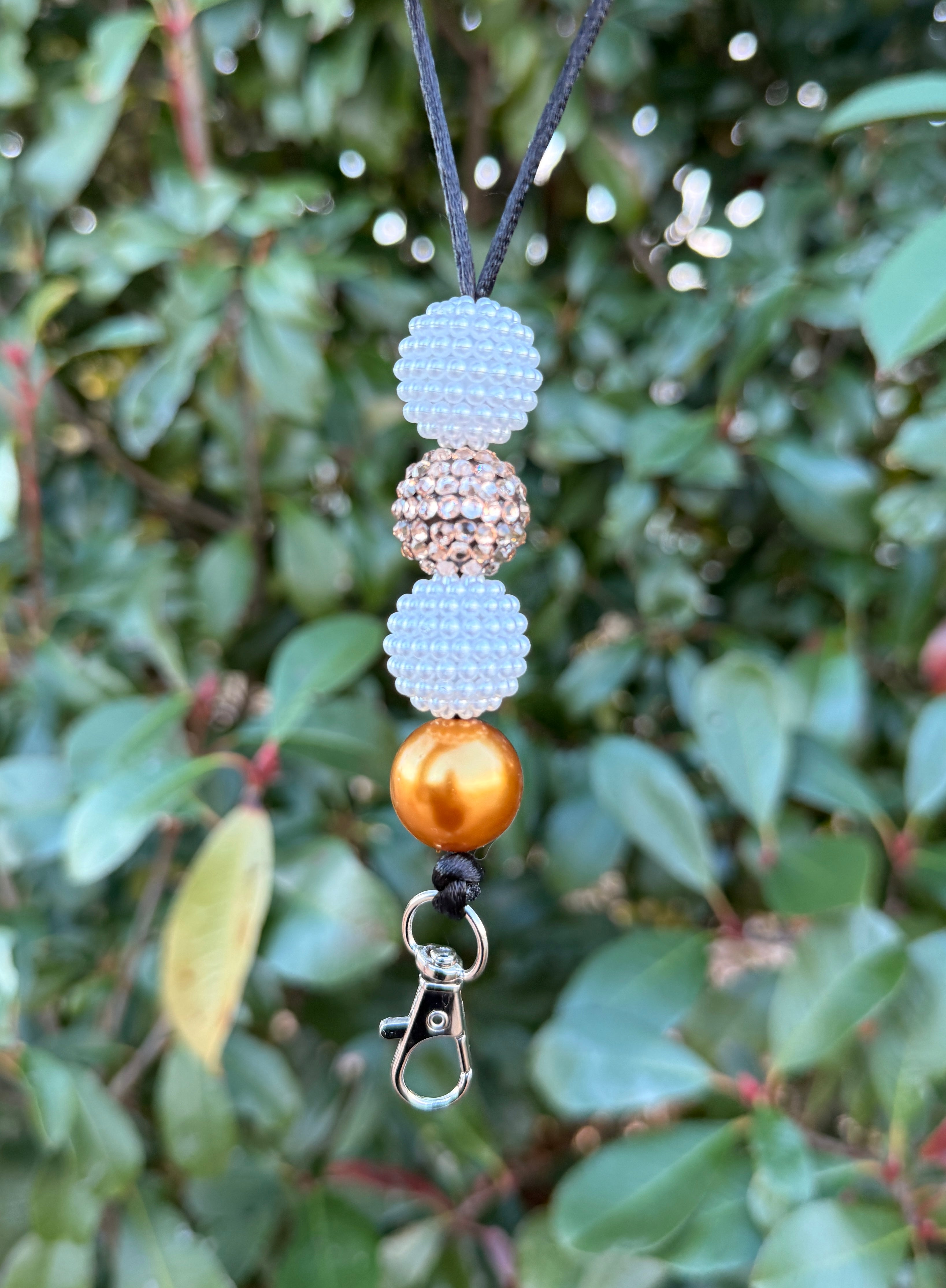 Gold & White Glitz Moonstrand